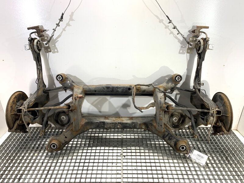 Výstuha zadná Volvo V60 I (155, 157) 2010 - 2018