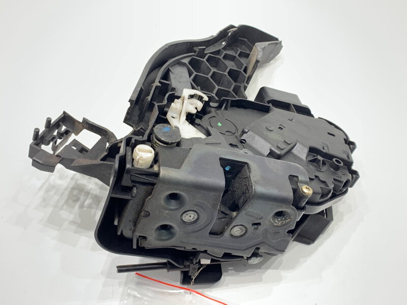 Zámok dverí ľavý zadný Volvo V50 (545) 2003 - 2012