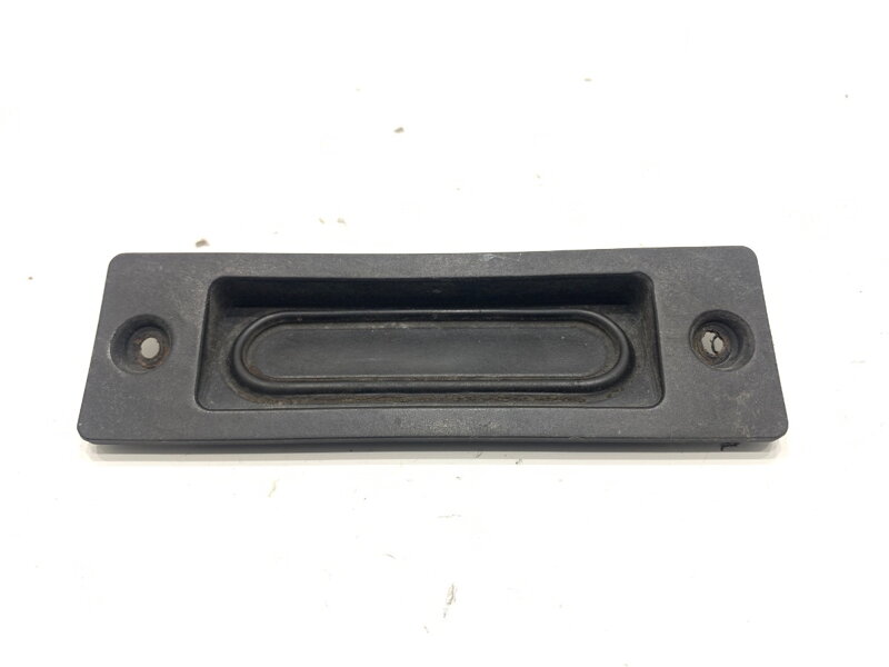 Kľučka veka batožinového priestoru zadná Volvo V50 (545) 2003 - 2012