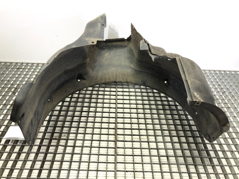 Podblatník ľavý predný Audi A2 (8Z0) 2000 - 2005