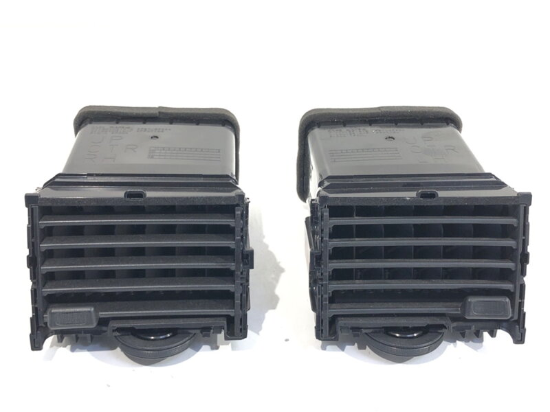 Mriežka ventilácie predná Nissan Leaf (ZE0) 2010 - 2022 687513NA0A