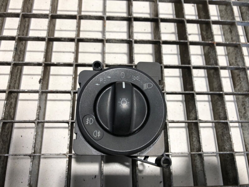 Spínač svetiel Mercedes-benz Sprinter 3-T (B906) 2006 - 2022 A9065450704