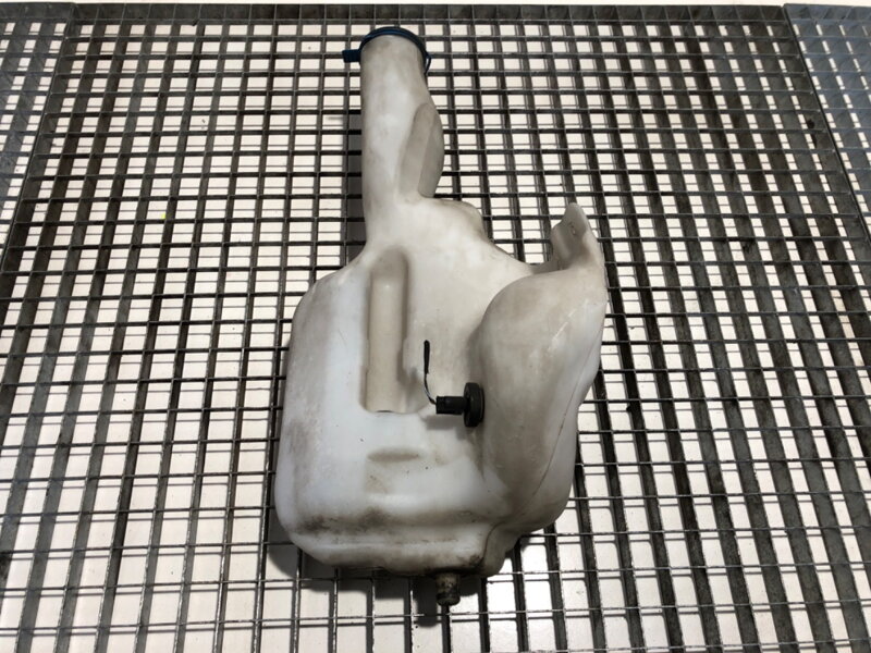 Nádržka ostrekovačov Mercedes-benz Sprinter 3-T (B906) 2006 - 2022 A9068690220