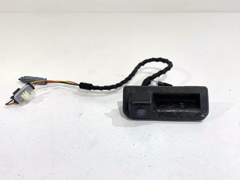 Kamera cúvacia kľučka veka batožinového priestoru zadná Skoda Fabia III Kombi (NJ5) 2014 - 2022