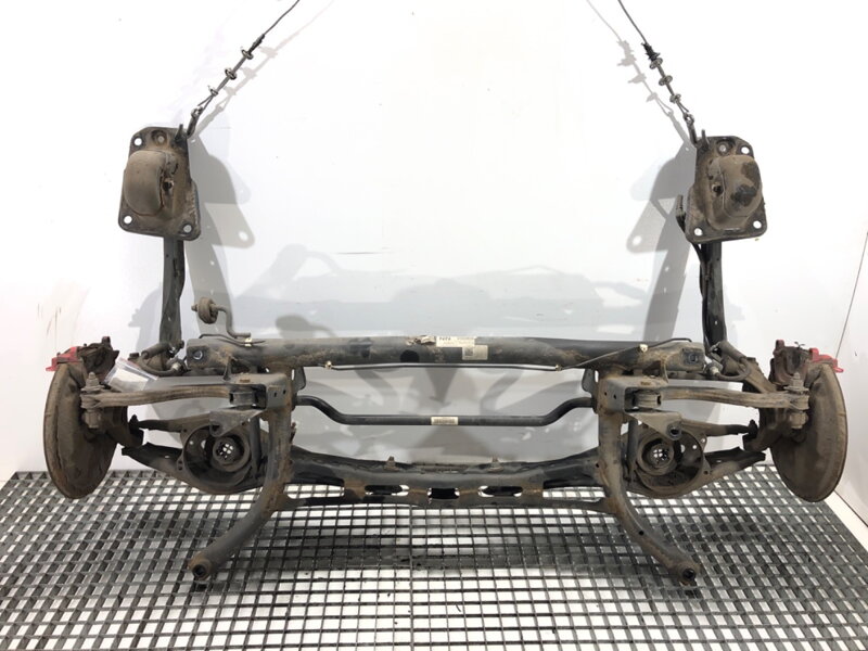 Výstuha zadná VW Golf VII (5G1, BQ1, BE1, BE2) 2012 - 2022