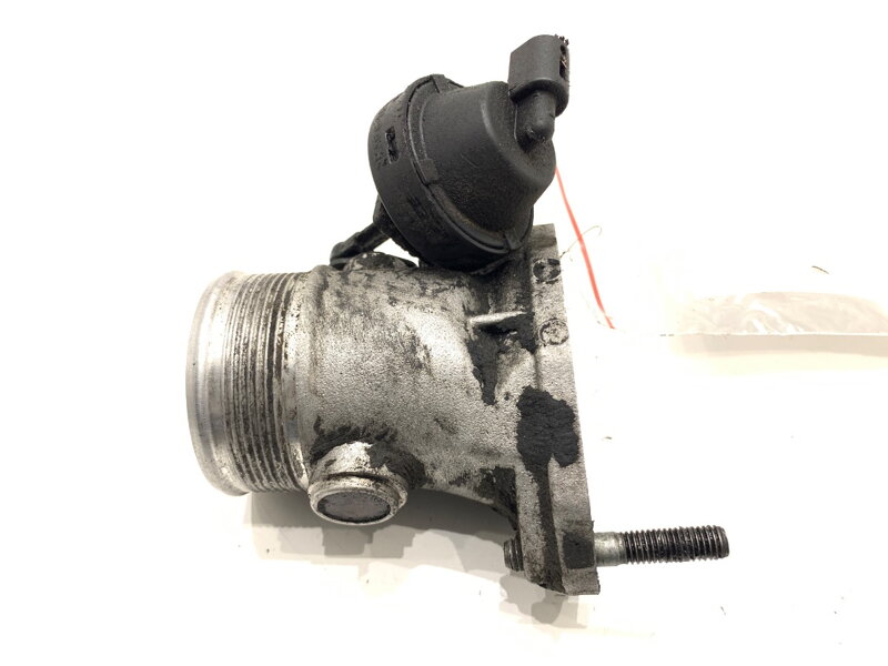 Škrtiaca klapka Audi A4 B6 Avant (8E5) 2000 - 2005 8E0145950C