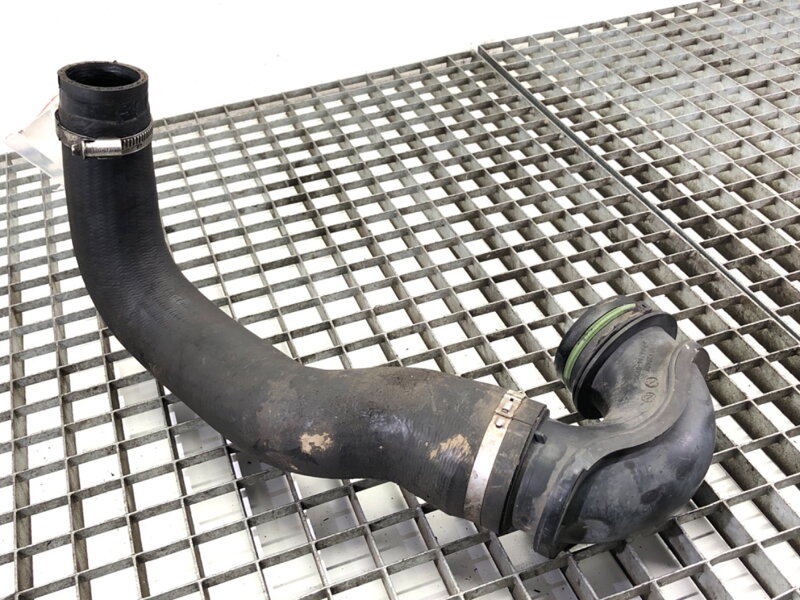 Vzduchové potrubie Opel Insignia A Sports Tourer (G09) 2008 - 2017