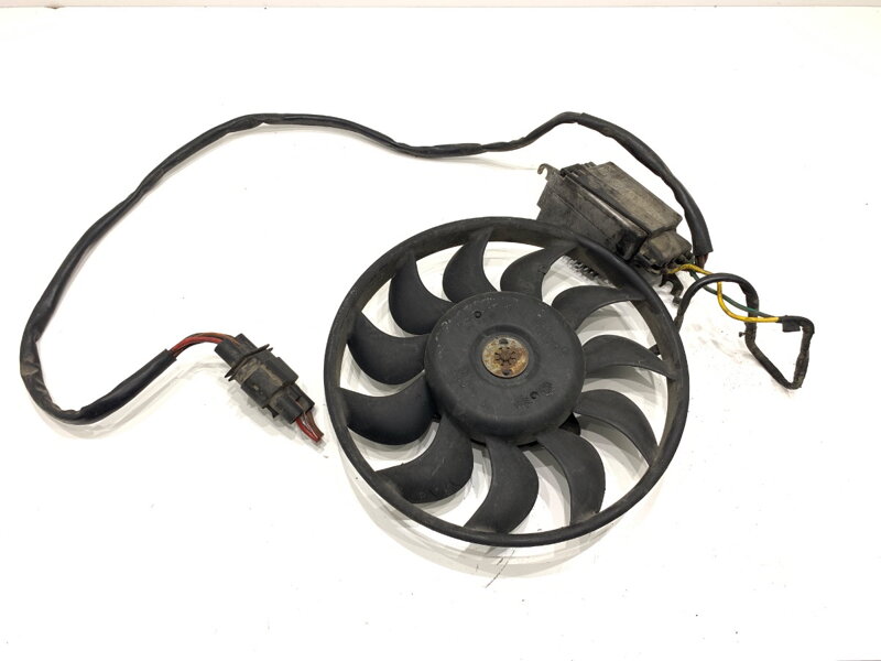 Ventilátor klimatizácie S modułem Audi A4 B6 (8E2) 2000 - 2005 8E0959501F