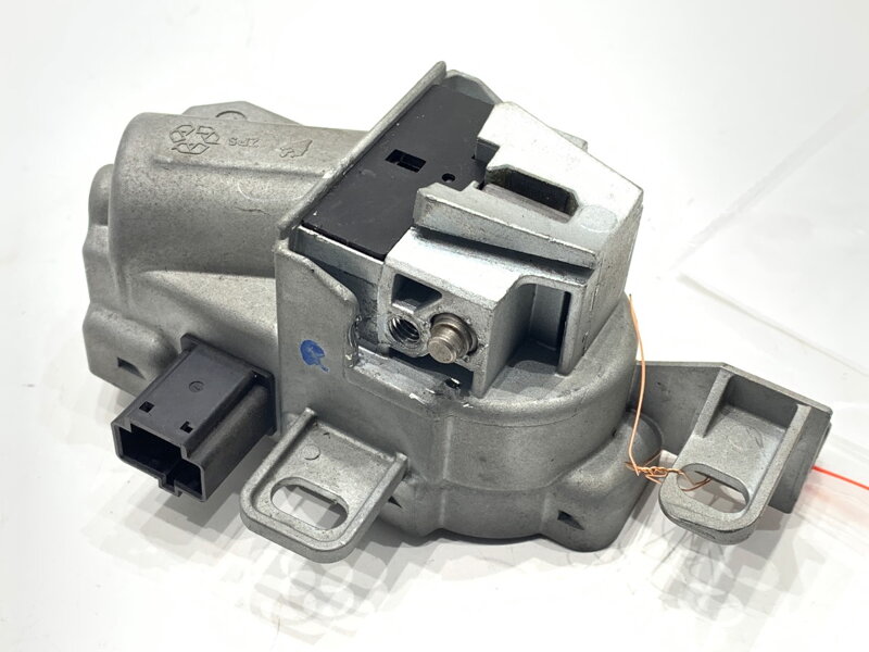 Zámok volantu Volvo V50 (545) 2003 - 2012 30680132