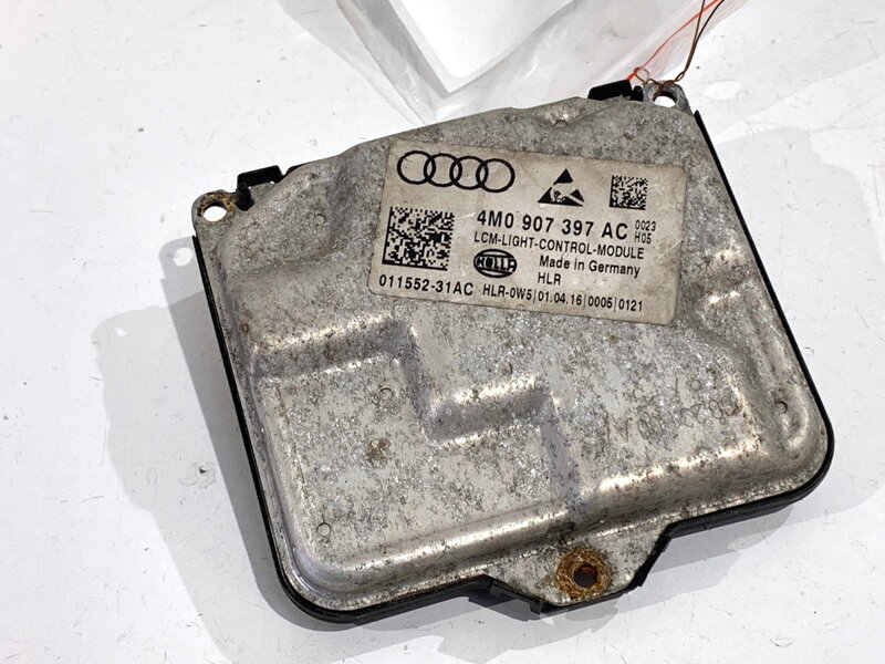 Riadiaca jednotka LED Audi A4 B9 Avant (8W5, 8WD) 2015 - 2025 4M0907397AC