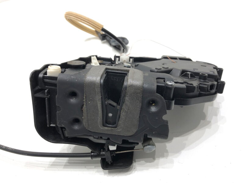 Zámok dverí ľavý zadný Ford Kuga I 2008 - 2012 8V4A-S26413-EA