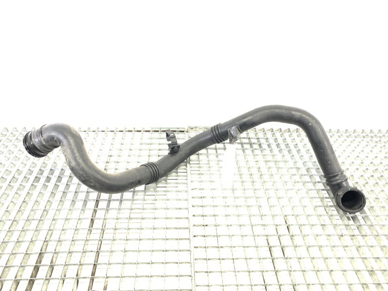 Vzduchové potrubie Opel Astra K (B16) 2015 - 2022 39017739