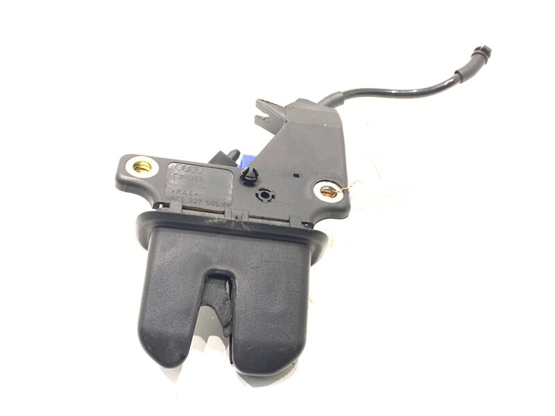 Zámok veka batožinového priestoru zadný Audi A4 B6 (8E2) 2000 - 2005 8E5827505B