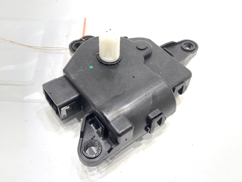 Motor radiátora kúrenia KIA CEE ' D (JD) 2012 - 2018 D266-EB9AA01