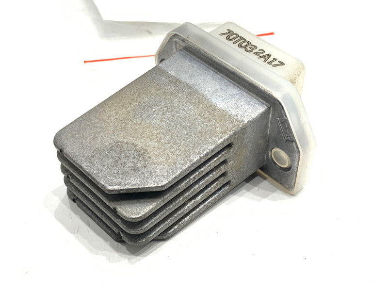 Odpor ventilátora / ventilátory vzduchu Nissan Qashqai / Qashqai + 2 I (J10, NJ10, JJ10E) 2006 - 2014