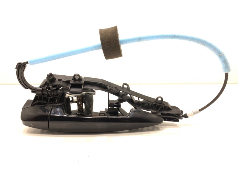 Kľučka vonkajšia ľavá zadná BMW X2 (F39) 2017 - 2022