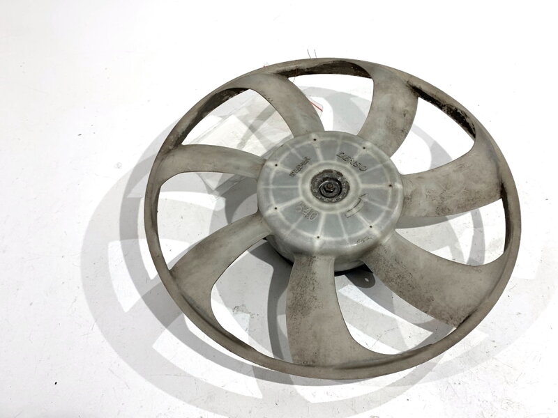 Ventilátor chladiča Toyota Auris Kombi (_E18_) 2013 - 2018 16363-0T090