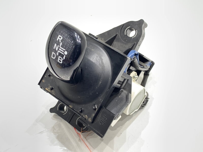 Riadiaca páka volič prevodovky Toyota Auris Kombi (_E18_) 2013 - 2018