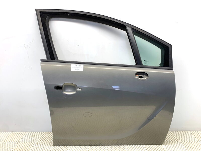 Dvere pravé predné Opel Meriva B (MPV) (S10) 2010 - 2017